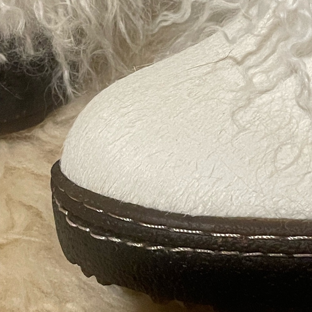 New BearPaw boots - Picture 6 of 13